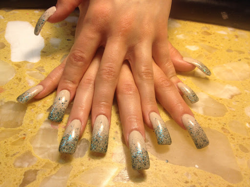 Day Spa «Oasis Nails & Spa», reviews and photos, 1346 Fitzgerald Dr, Pinole, CA 94564, USA