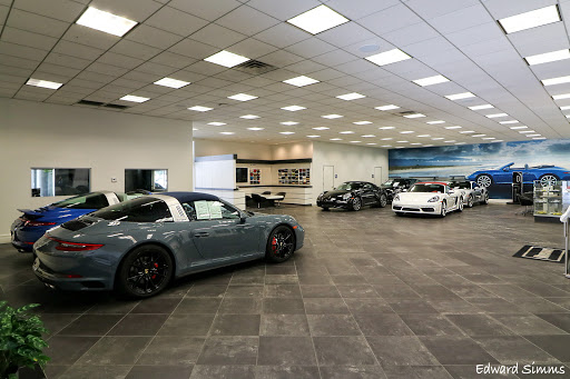 Porsche dealer Glendale