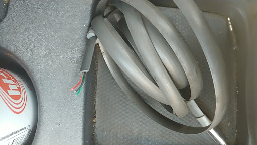 Car Detailing Service «Cruz Car Wash», reviews and photos, 2731 41st Ave, Soquel, CA 95073, USA