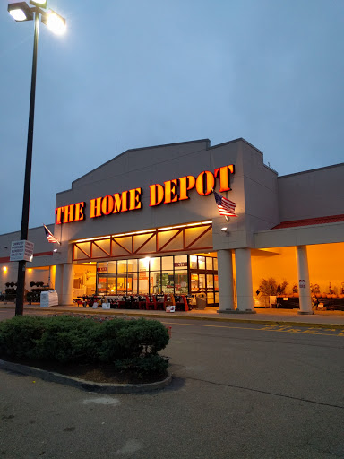 Home Improvement Store «The Home Depot», reviews and photos, 1100 Newport Ave, South Attleboro, MA 02703, USA