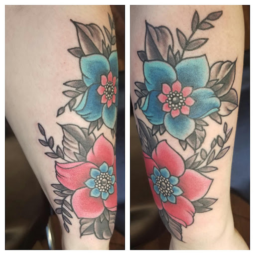 Tattoo Shop «Crimson Tattoo Co.», reviews and photos, 301 Commercial St, Auburn, CA 95603, USA