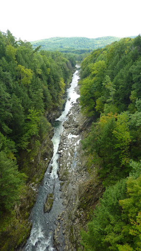 Gift Shop «Quechee Gorge Gifts & Sportswear», reviews and photos, 6053 Woodstock Rd, Quechee, VT 05059, USA