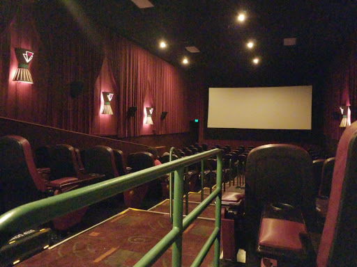 Movie Theater «Ridgeway Cinema Grill», reviews and photos, 5853 Ridgeway Center Pkwy, Memphis, TN 38120, USA