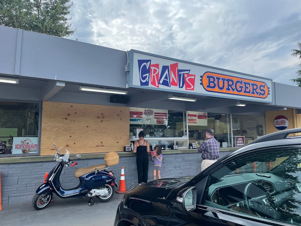 Grant's Burgers 98225