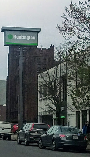 Bank «Huntington Bank», reviews and photos