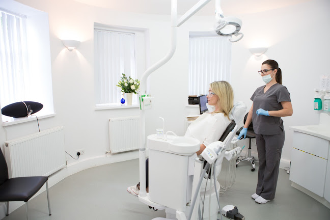 Reviews of Holland Park Dental Centre in London - Dentist