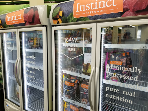 Pet Supply Store «Petco Animal Supplies», reviews and photos, 9111 Metropolitan Ave, Rego Park, NY 11374, USA