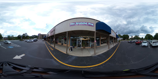 Pet Supply Store «The Grateful Dog Pet Supplies», reviews and photos, 259 N Broad St, Brevard, NC 28712, USA