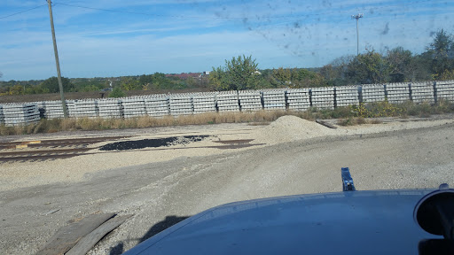 Auto Parts Store «Eco Auto Recycler», reviews and photos, 923 S Chicago St, Joliet, IL 60436, USA