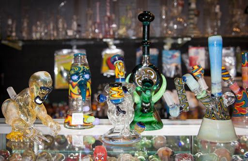 Tobacco Shop «Twisted Smoke Shop (J St)», reviews and photos, 3718 J St, Sacramento, CA 95816, USA