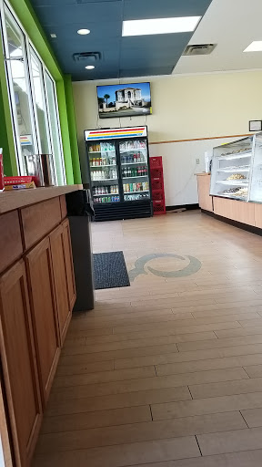 Donut Shop «Dannys Donuts», reviews and photos, 417 Main St SW, Gainesville, GA 30501, USA