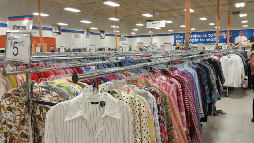 Donations Center «Goodwill of North Georgia: Roswell Store and Donation Center», reviews and photos