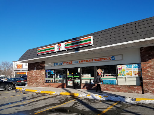 7-Eleven, 204 N Harvard St, Allston, MA 02134, USA, 