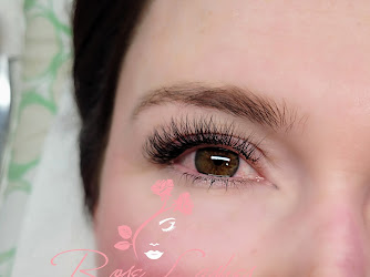 Rose Lashes- 7yrs experience