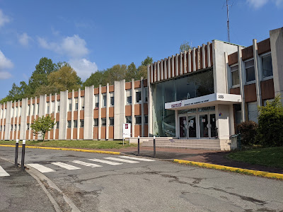 Université Paris-Saclay - UFR STAPS à Bures-sur-Yvette
