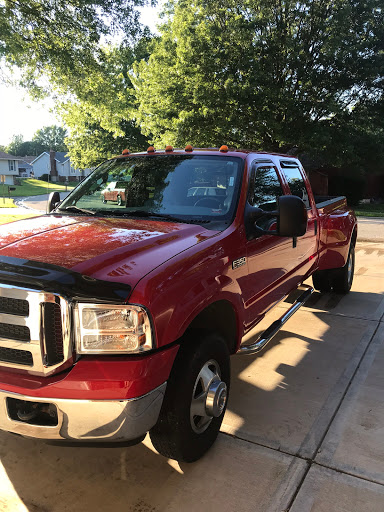 Auto Body Shop «Precision Collision Center LLC», reviews and photos, 6604 Royal St, Liberty, MO 64068, USA