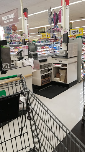 Grocery Store «Giant Food Stores», reviews and photos, 255S S Spring Garden St, Carlisle, PA 17013, USA