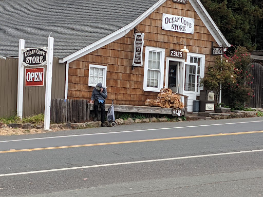 Ocean Cove General Store, 23125 CA-1, Jenner, CA 95450, USA, 