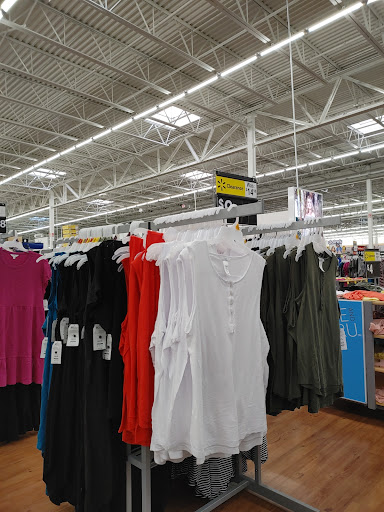 Department Store «Walmart Supercenter», reviews and photos, 220 N Adair St, Cornelius, OR 97113, USA