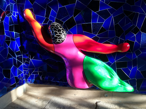 Grotte von Niki de Saint Phalle