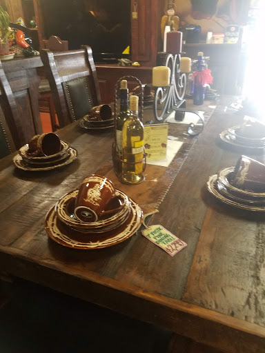 Furniture Store «Rustic Unlimited», reviews and photos, 30001 US-281, Bulverde, TX 78163, USA