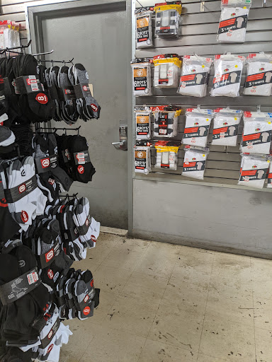 Clothing Store «Forman Mills», reviews and photos, 4411 N Market St, Wilmington, DE 19802, USA