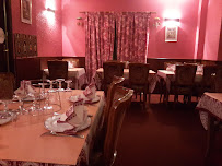 Atmosphère du Restaurant indien Restaurant Agra à Auxerre - n°4