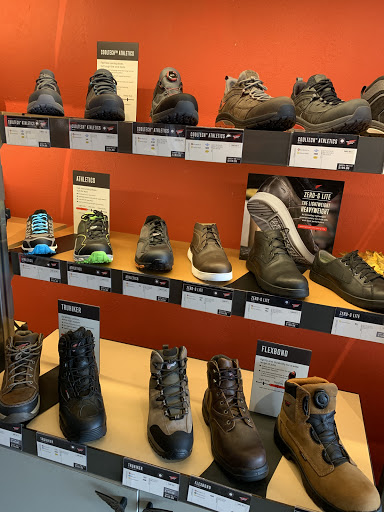 Shoe Store «Red Wing», reviews and photos, 2542 N Belt Line Rd, Irving, TX 75062, USA