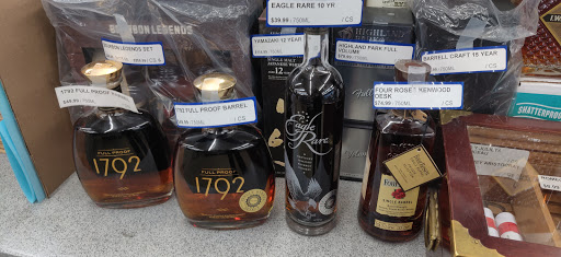 Liquor Store «Kenwood Liquors», reviews and photos, 10750 S Cicero Ave, Oak Lawn, IL 60453, USA