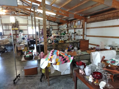 Luke's Town & Country Flea Market