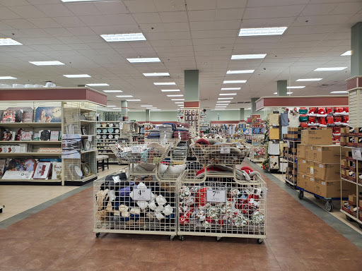 Home Goods Store «Christmas Tree Shops», reviews and photos, 2925 Festival Way, Waldorf, MD 20601, USA