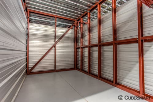 Self-Storage Facility «CubeSmart Self Storage», reviews and photos, 565 W Boughton Rd, Bolingbrook, IL 60440, USA