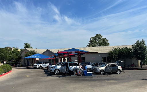 Go Wash Car Wash & Detailing en Austin