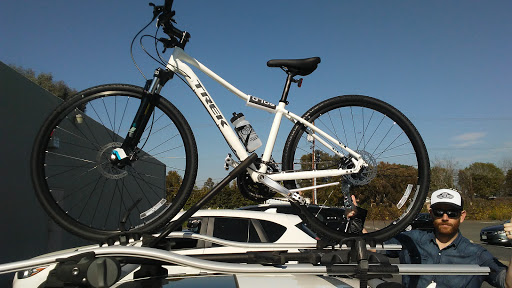 Bicycle Store «Two Wheels One Planet Bicycle Store», reviews and photos, 420 E 17th St, Costa Mesa, CA 92627, USA