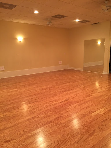 Yoga Studio «The Woodlands Yoga Studio», reviews and photos, 25126 Grogans Park Dr, The Woodlands, TX 77380, USA