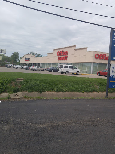 Office Supply Store «Office Depot», reviews and photos, 4515 Shelbyville Rd, Louisville, KY 40207, USA