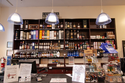 Wine Store «SquareWine & Spirits», reviews and photos, 24-20 Jackson Ave, Long Island City, NY 11101, USA