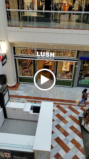 Cosmetics Store «Lush», reviews and photos, 3251 20th Ave, San Francisco, CA 94132, USA