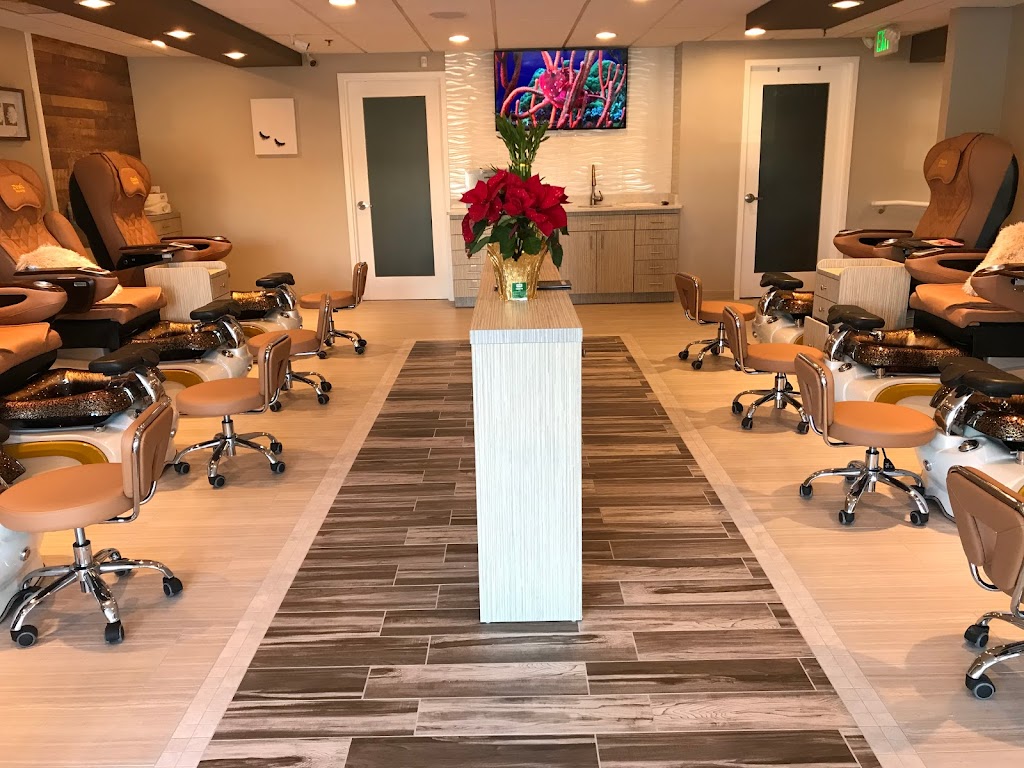 Posh NAILS & SPA 21771