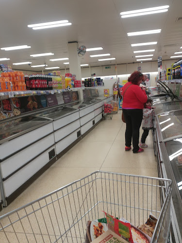 Comments and reviews of Iceland Supermarket Gilmerton