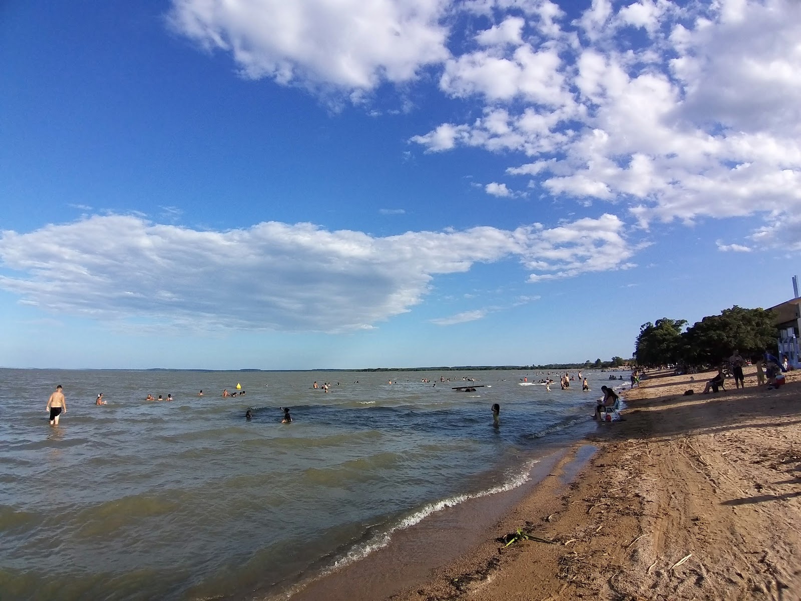 Foto di Praia Canto da Mulata con costa lunga e dritta