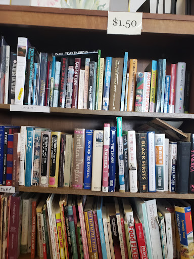 Thrift Store «MCDH Hospice Thrift Store», reviews and photos, 155 Boatyard Drive, Fort Bragg, CA 95437, USA