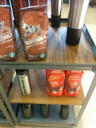 Grocery Store «Tom Thumb», reviews and photos, 633 W Wheatland Rd, Duncanville, TX 75116, USA