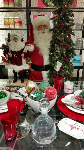 Clothing Store «Neiman Marcus», reviews and photos, 11111 NE 8th St, Bellevue, WA 98004, USA