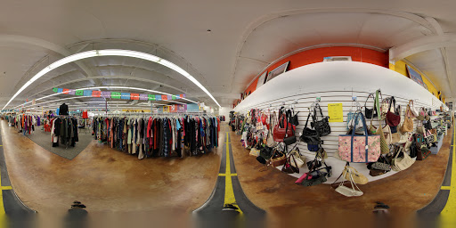 Thrift Store «Casa De Los Ninos Thrift Store», reviews and photos, 1302 E Prince Rd, Tucson, AZ 85719, USA