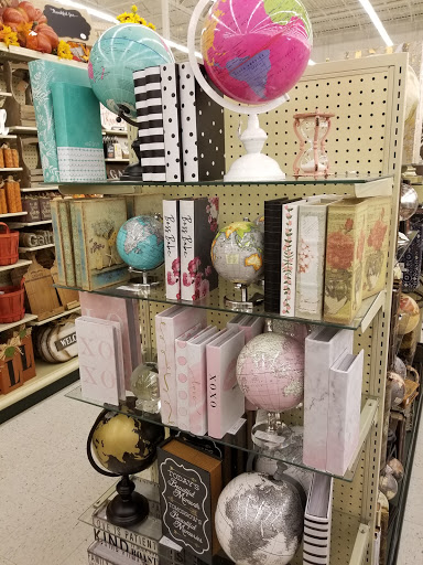 Craft Store «Hobby Lobby», reviews and photos, 555 Center Dr NW, Grand Rapids, MI 49544, USA
