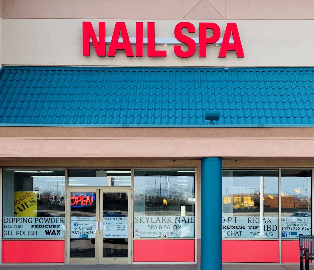 Skylark NAIL SPA 45424