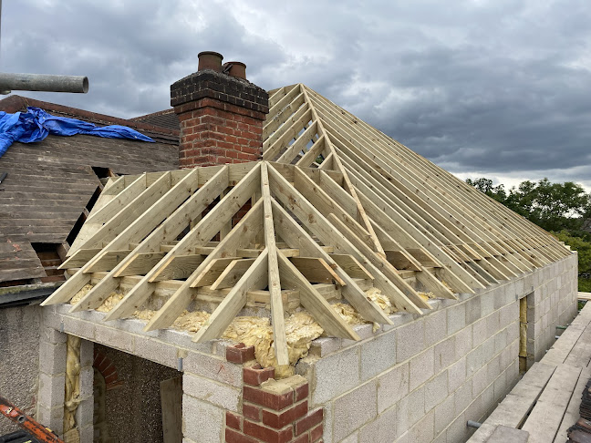 Reviews of H L Thomson Carpentry in Woking - Carpenter