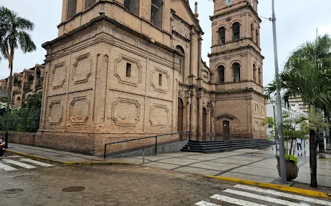 Catedral Metropolitana Basílica Menor de San Lorenzo de Santa Cruz image