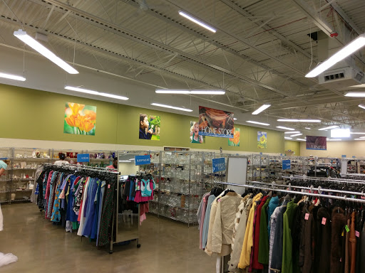 Thrift Store «Goodwill Store & Donation Center», reviews and photos, 5518 Touhy Ave, Skokie, IL 60077, USA